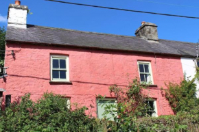 Relaxing 2-Bed Cottage in Rhandirmwyn